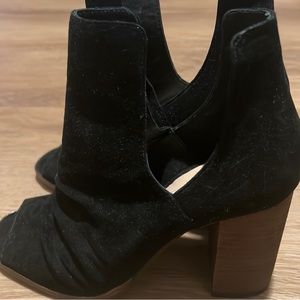 Kristin Cavallari For Chinese Laundry Lash Split Shaft Bootie In Black